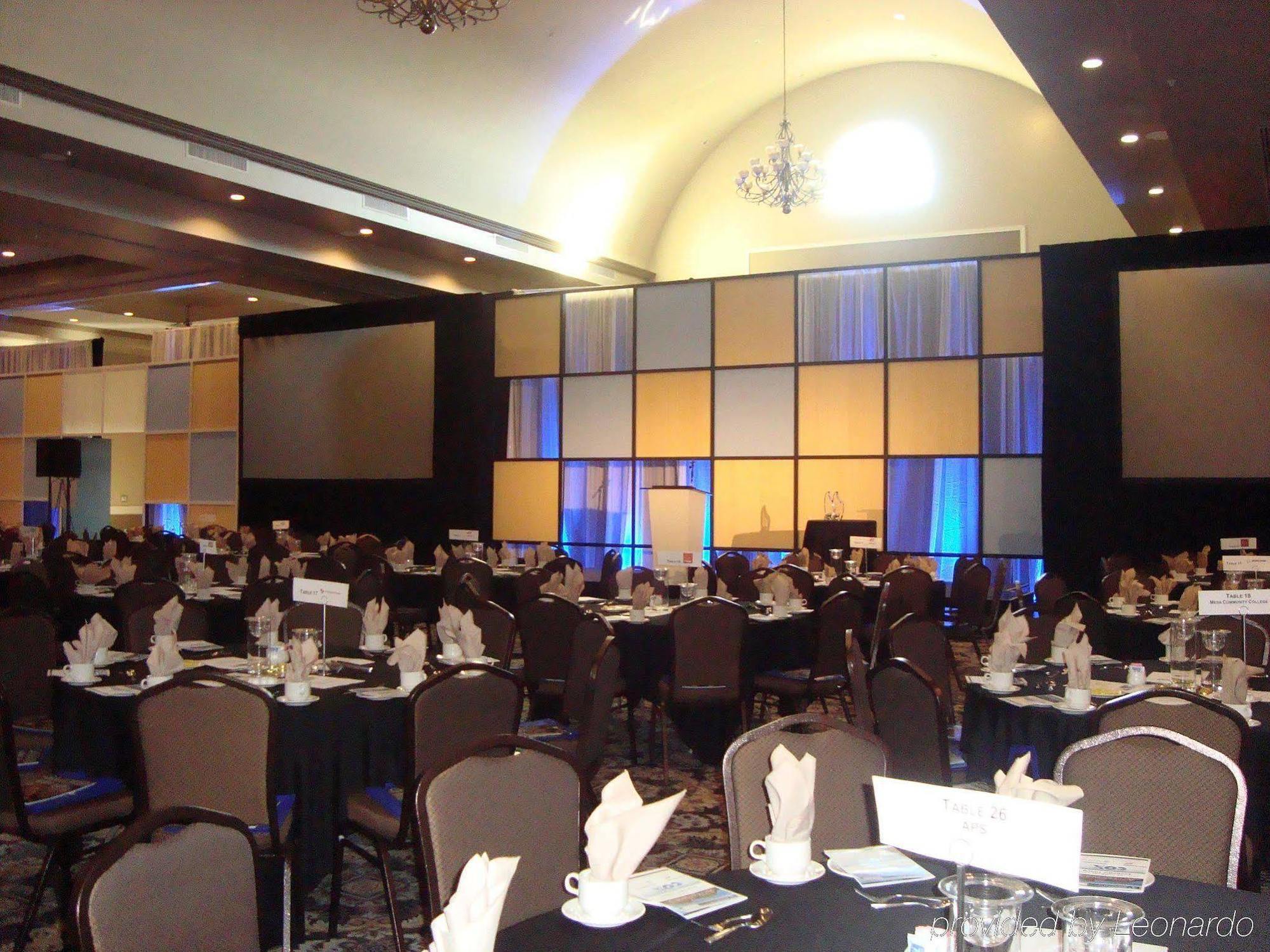 Doubletree By Hilton Phoenix-Gilbert Étterem fotó